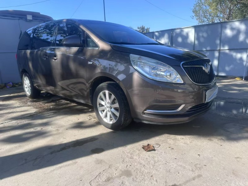 青岛18年别克GL83