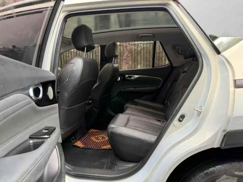 廣州24年傳祺埃安V5