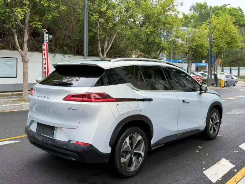 廣州24年傳祺埃安V8