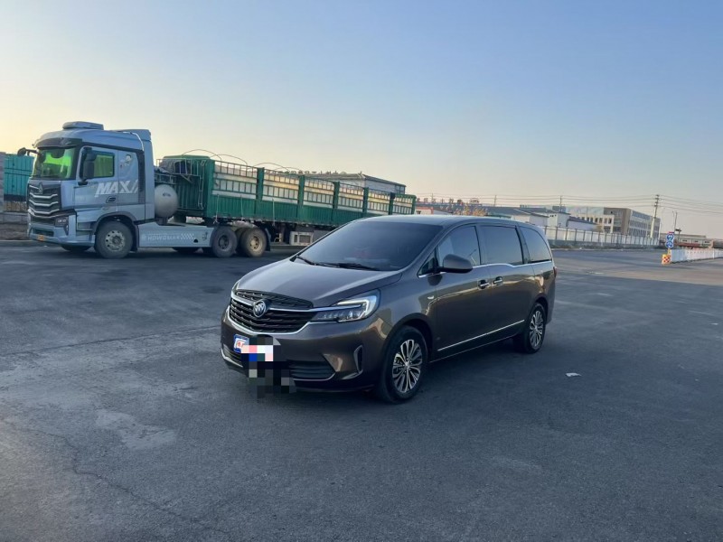 沧州22年别克GL83