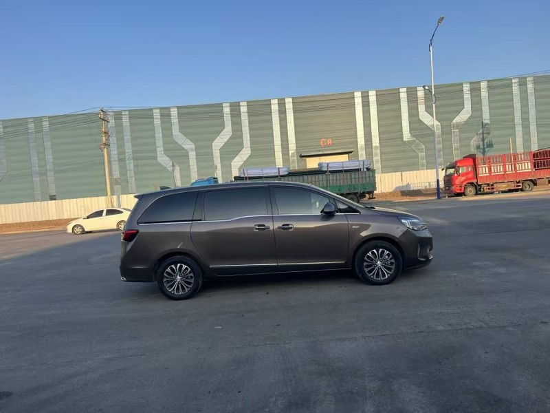 沧州22年别克GL84