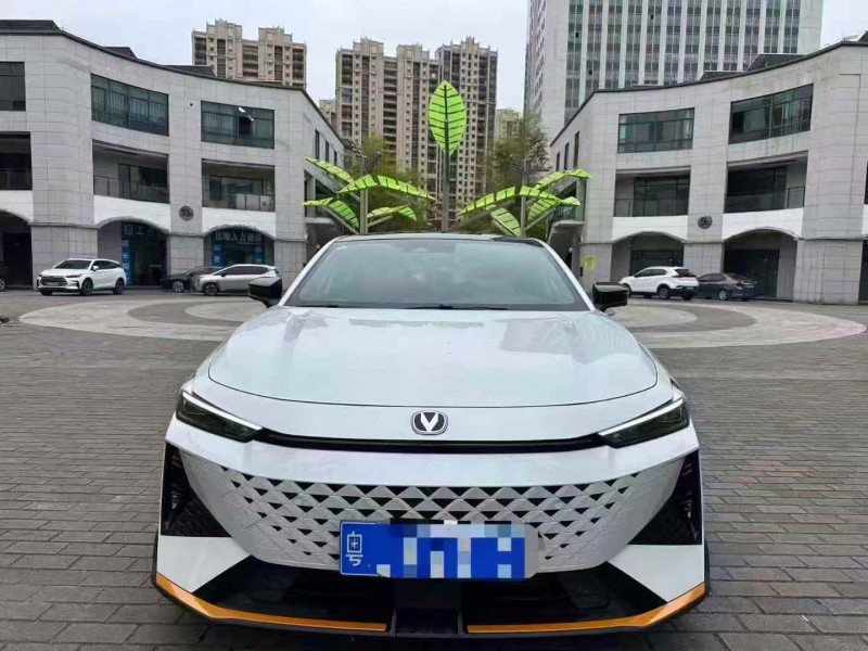 广州25年长安汽车UNI1