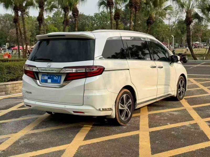 广州15年本田奥德赛8