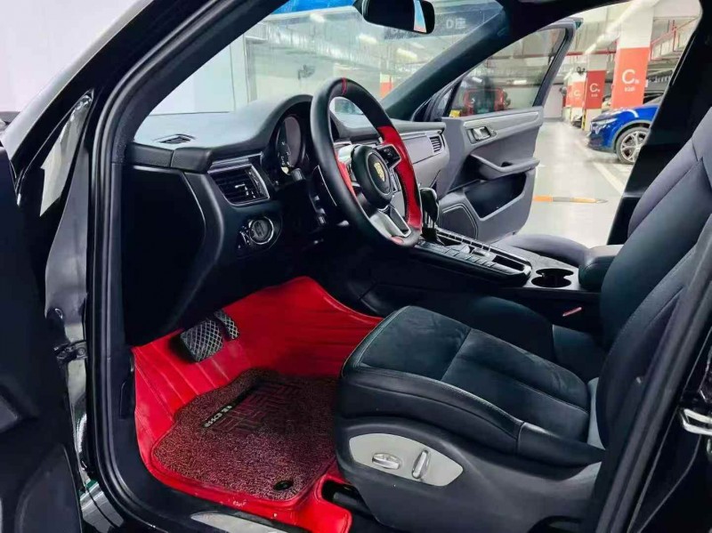 广州15年保时捷Macan4