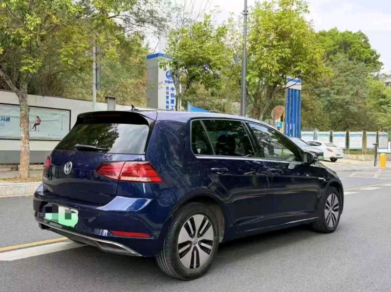 广州20年大众高尔夫7