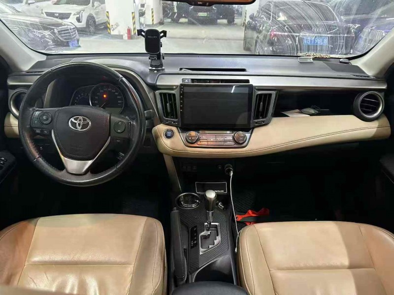 广州14年丰田RAV4荣放3