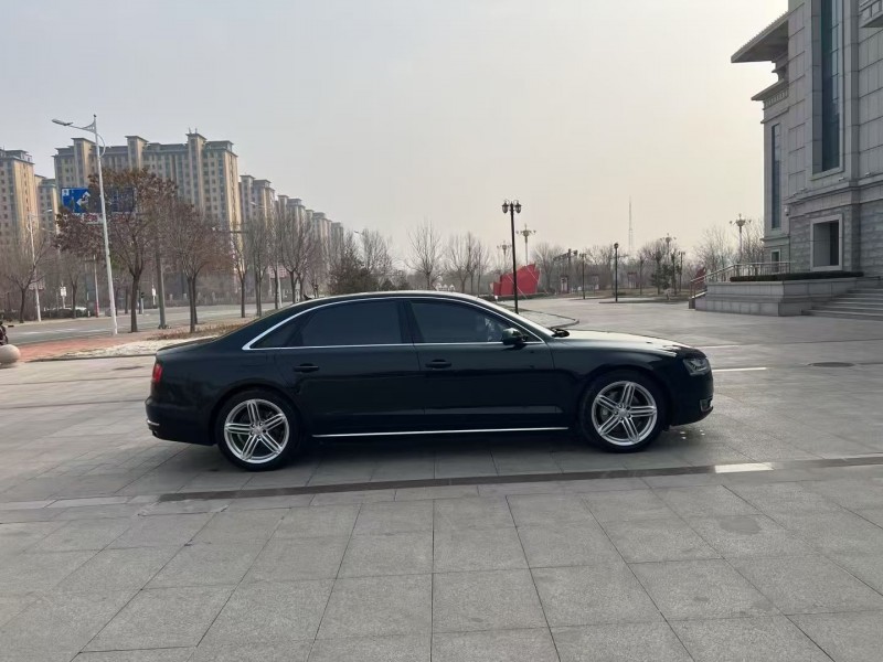 沧州13年奥迪A8L6