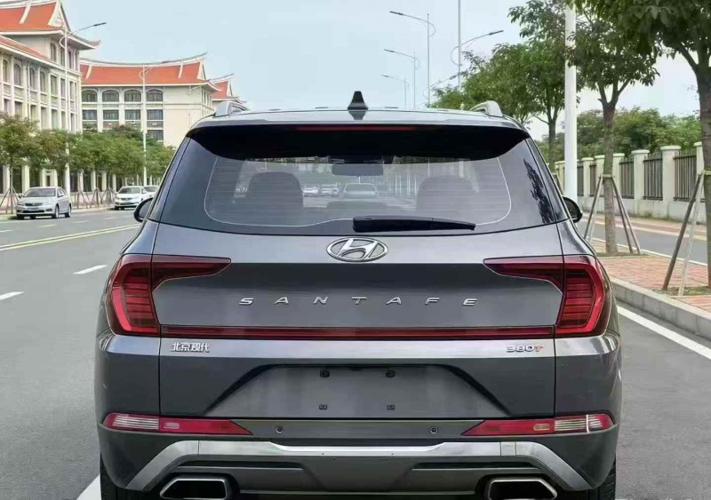 广州20年现代新胜达9