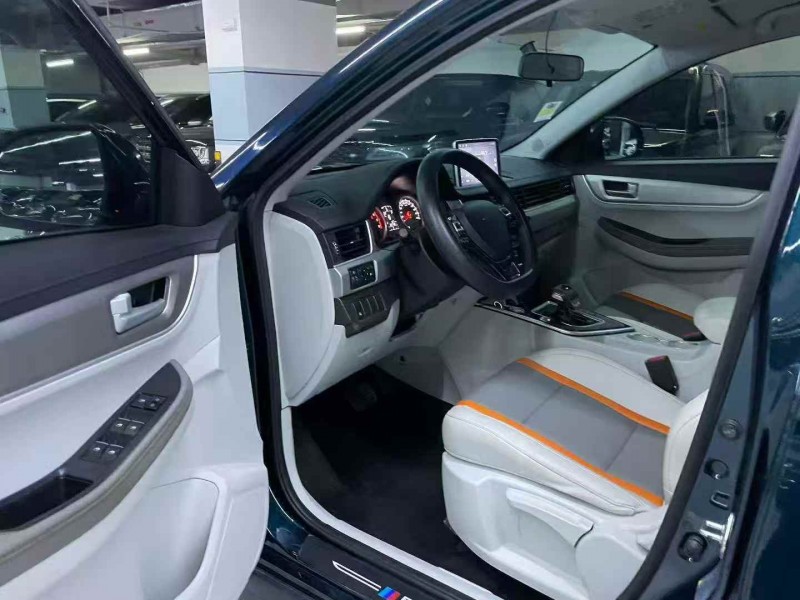 廣州22年東風風行4