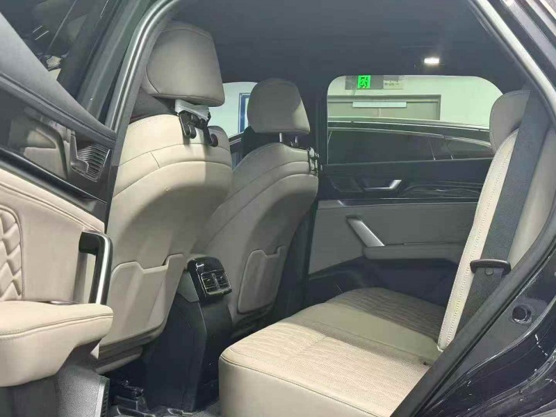 廣州25年比亞迪唐6