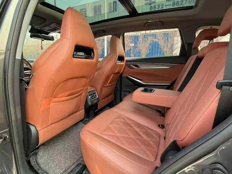 青岛23年长安汽车CS754