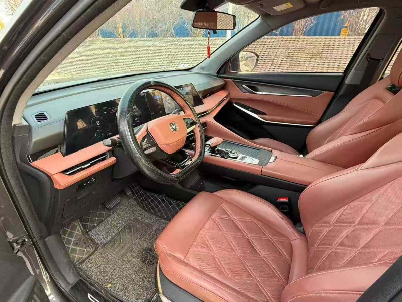 青岛23年长安汽车CS755