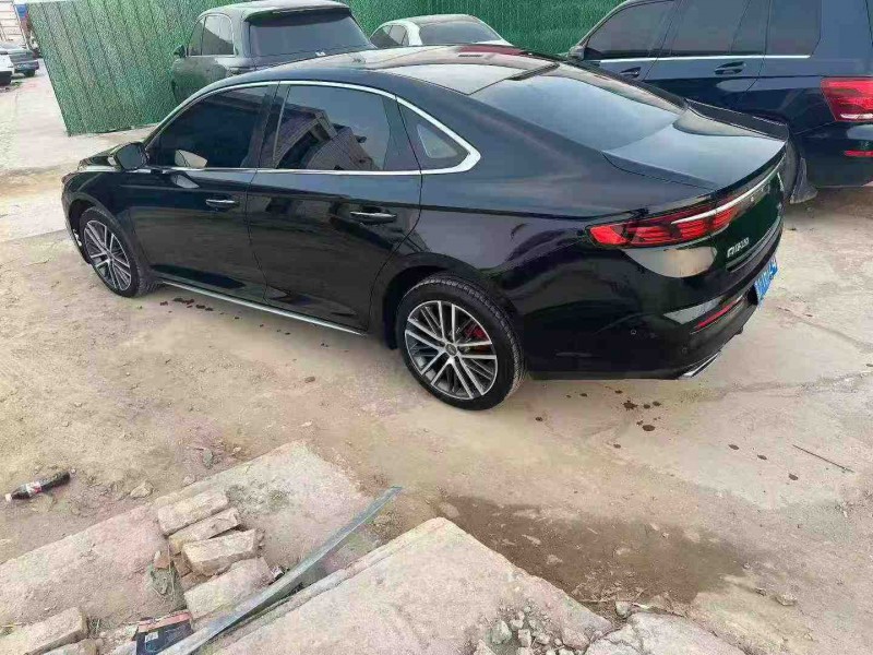 保定22年吉利星瑞7