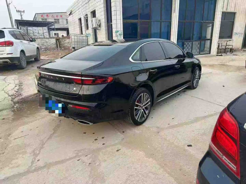 保定22年吉利星瑞8