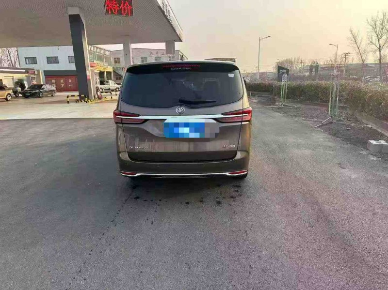 保定22年别克GL89