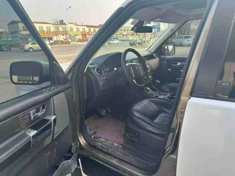 保定12年路虎发现4