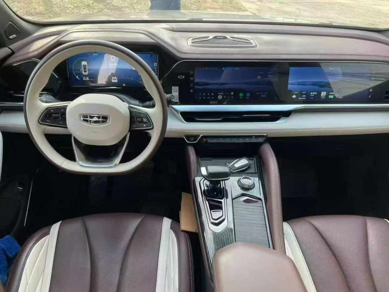 保定22年吉利星越5