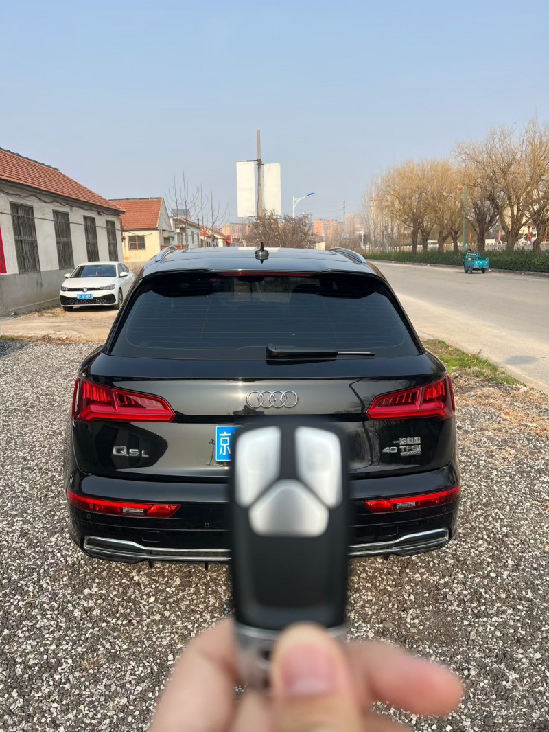 烟台20年奥迪Q58