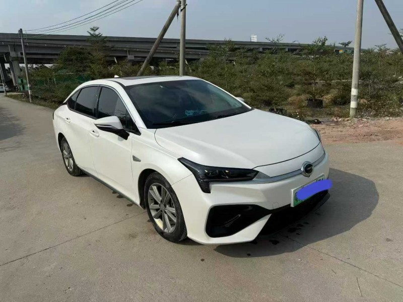 中山23年傳祺埃安S2