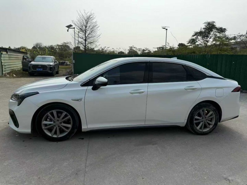 中山23年傳祺埃安S5