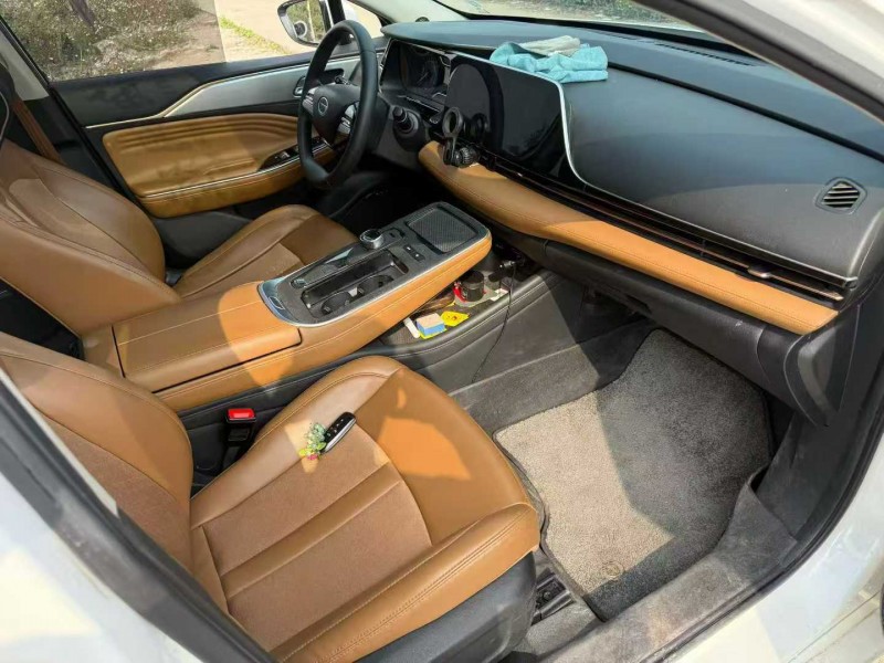 中山23年傳祺埃安S7