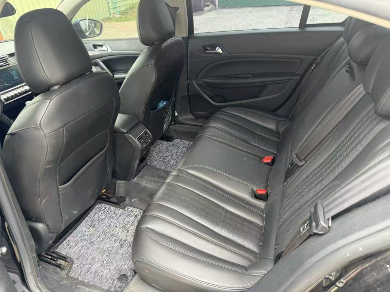 中山22年东风标致8