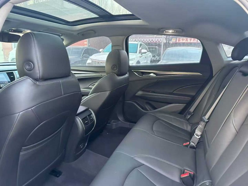 淄博22年别克君越5