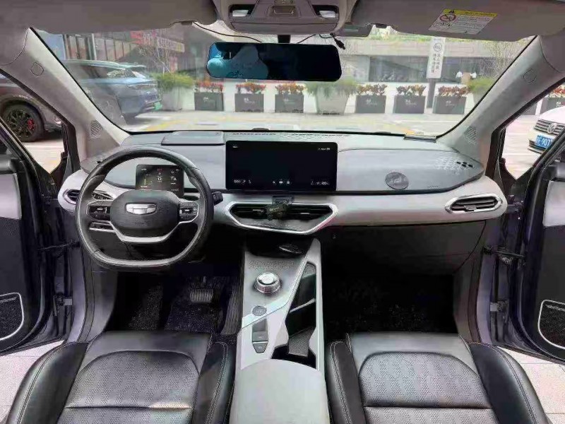 广州22年吉利几何5