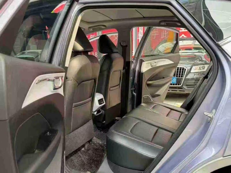 广州22年吉利几何6