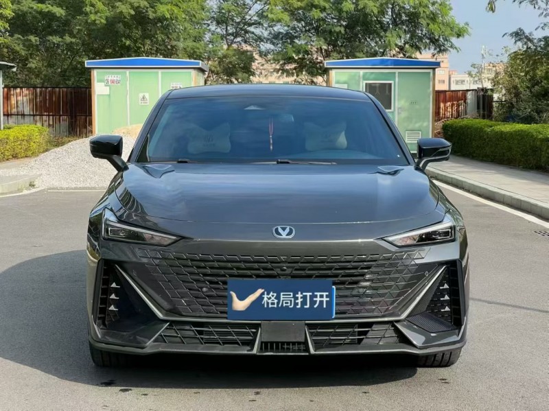 东莞25年长安汽车UNI1