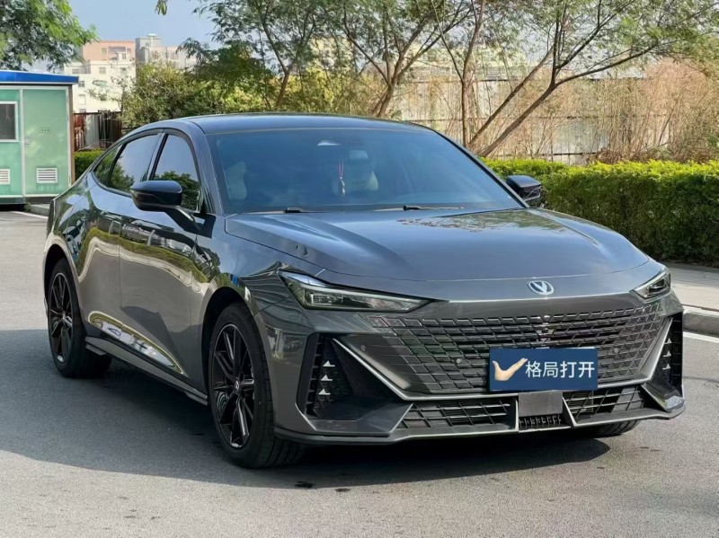 东莞25年长安汽车UNI2