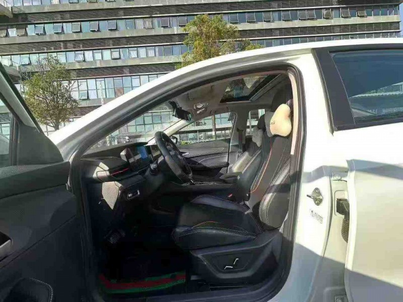 东莞24年吉利缤瑞4