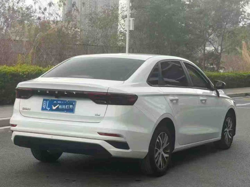 东莞24年吉利帝豪8