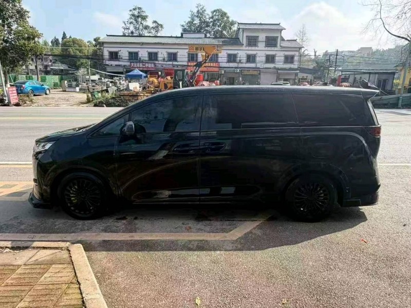 重庆24年腾势D94