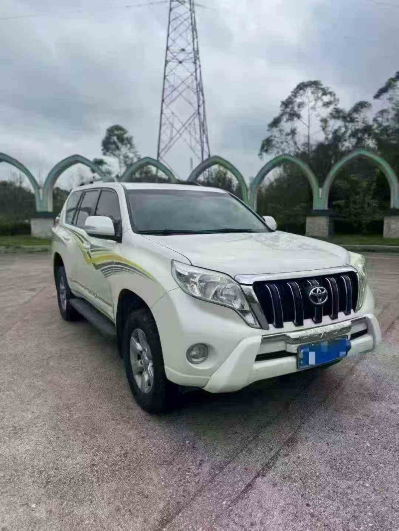 保山15年丰田普拉多3