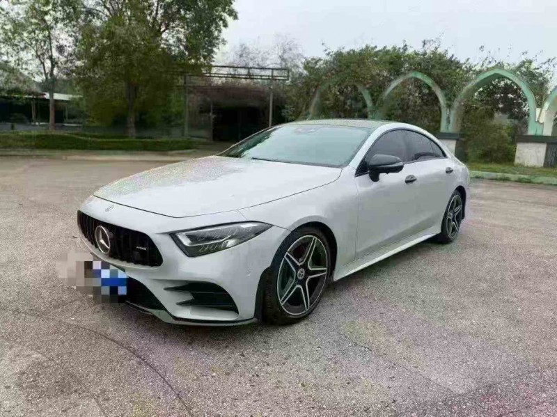 北海19年奔馳CLS3