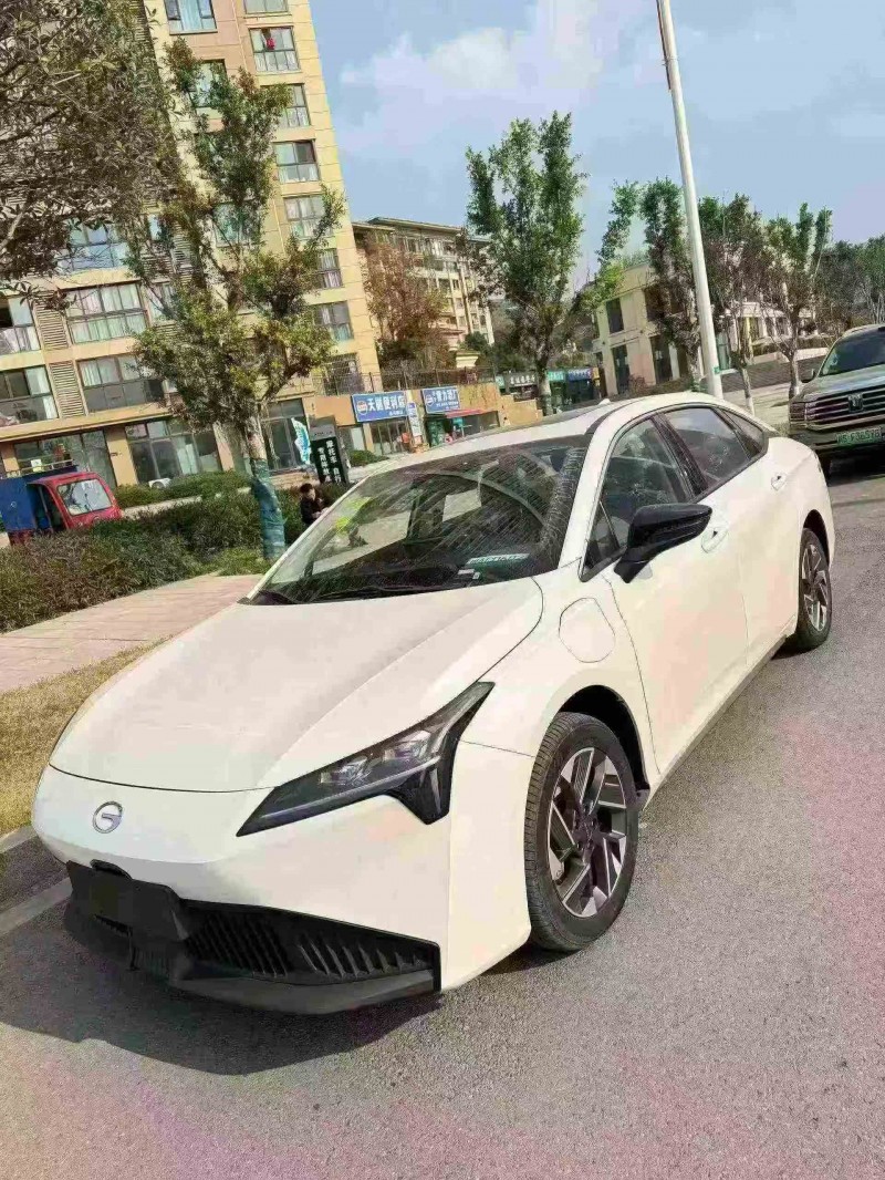 德阳25年传祺埃安S2