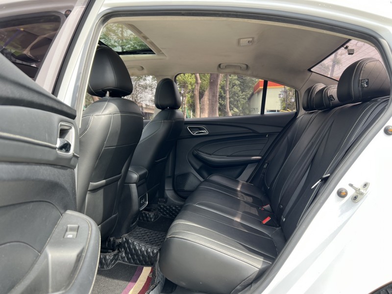 东莞21年荣威i55