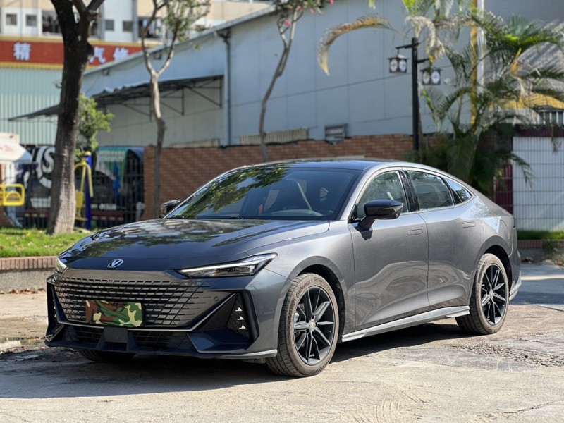 东莞23年长安汽车UNI3