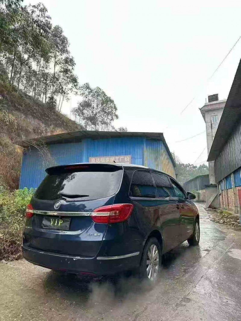 遂宁17年别克GL88