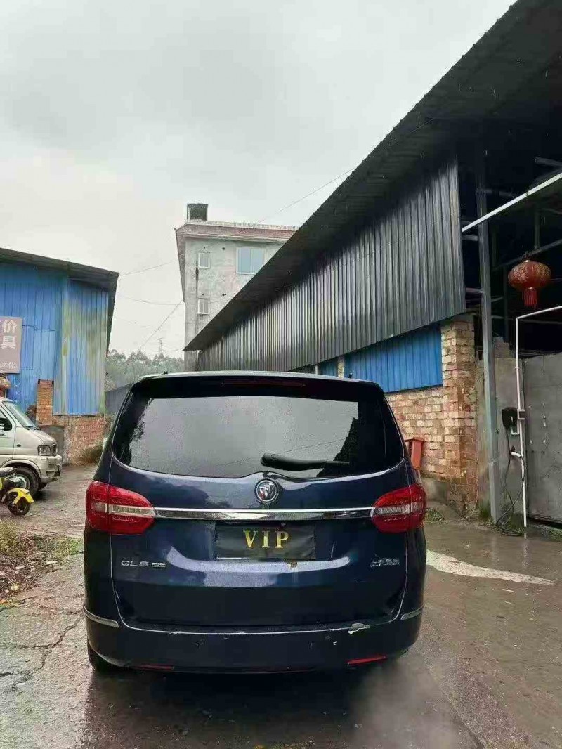 遂宁17年别克GL89