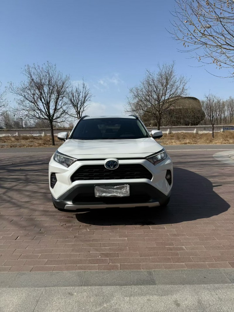 廊坊21年丰田RAV4荣放1