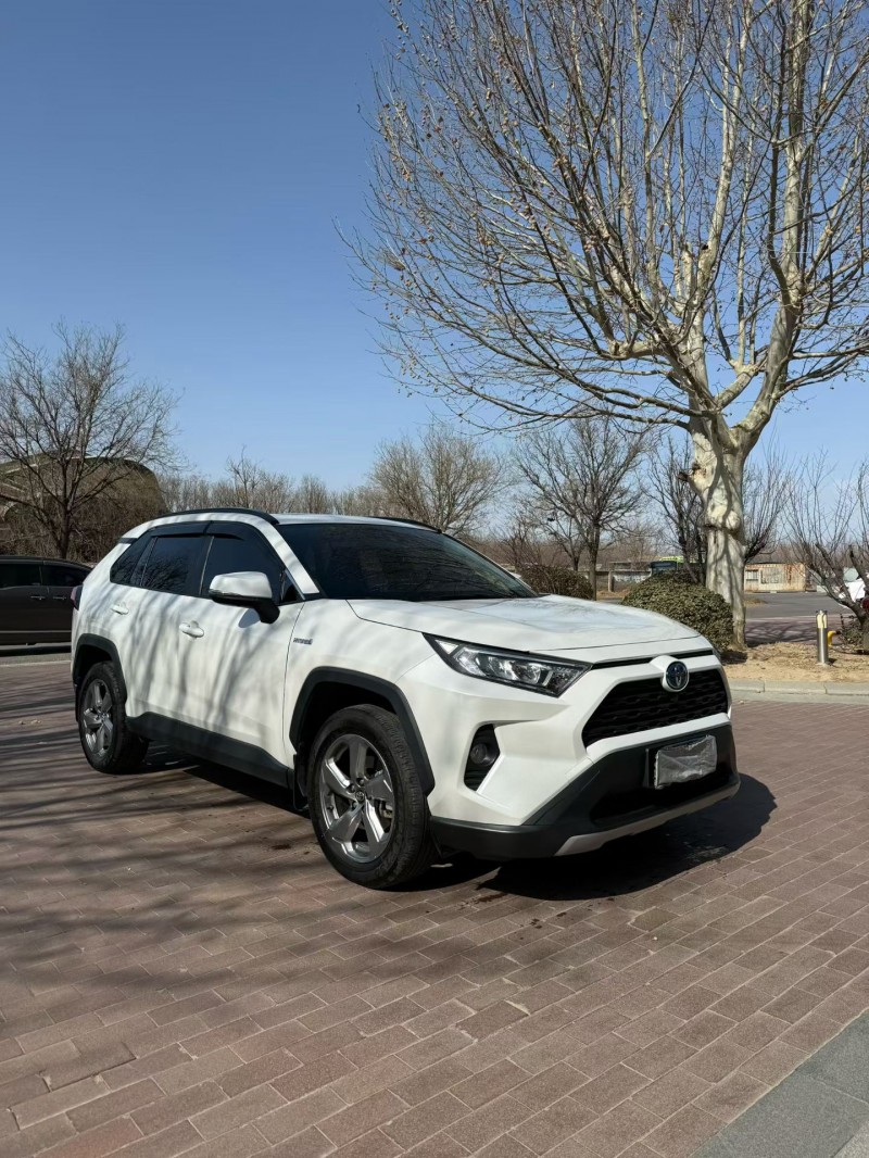 廊坊21年丰田RAV4荣放2
