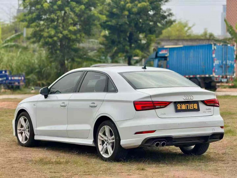 东莞19年奥迪A36