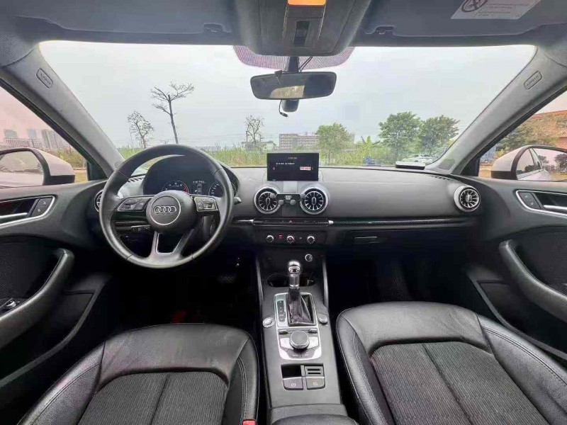 东莞19年奥迪A38