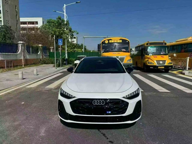 珠海25年奥迪A51