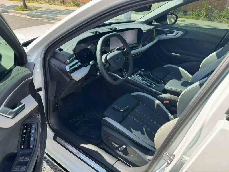 珠海25年奥迪A54