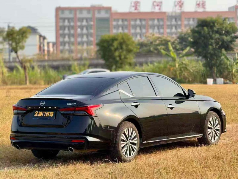 东莞24年日产天籁4