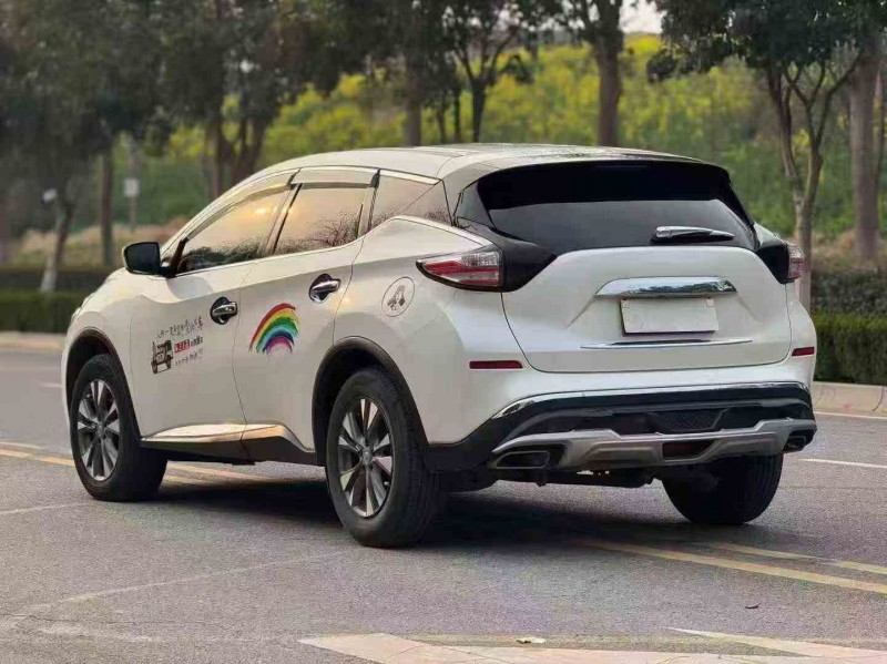 榆林18年日产楼兰7