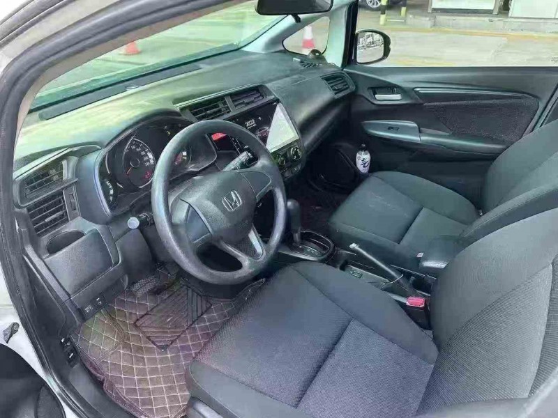 江门16年本田飞度6